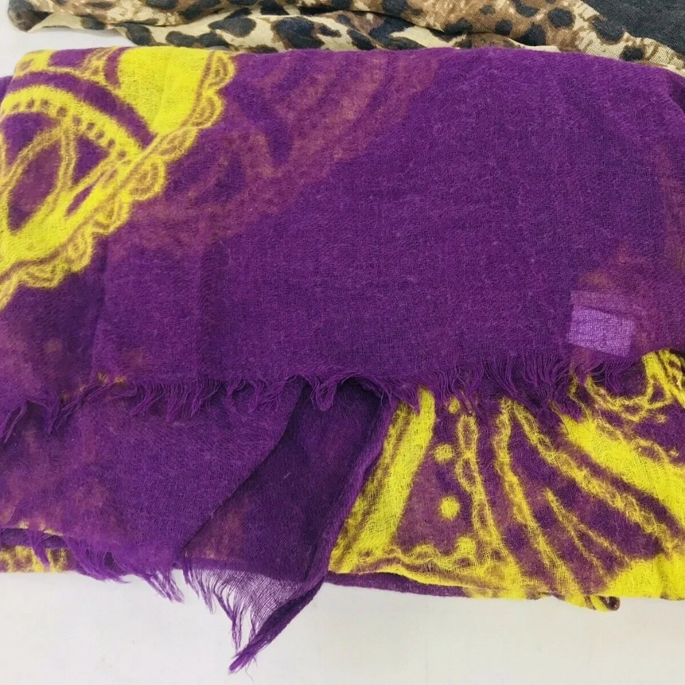Lot Of‎ 3 Scarves Animal Print Vince Camuto